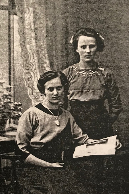 Inger  og Margrethe Enemark